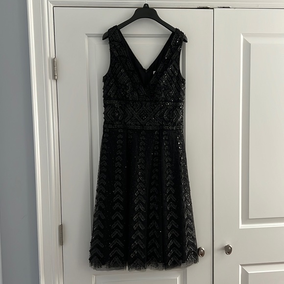 Carolina Herrera beaded v-neck cocktail dress midi length